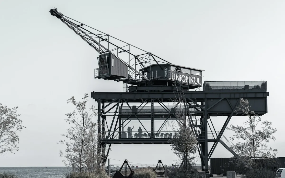 THE KRANE: The former coal crane on the Nordhavn quay, with the meeting room under the gantry