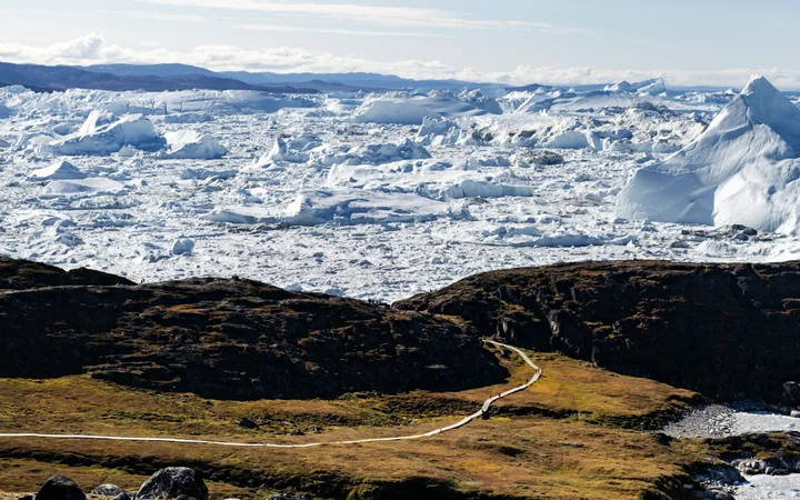 Hotel Arctic: The Ilulissat Icefjord, a short walk from the hotel